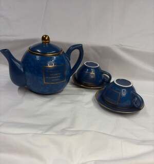 DaySpring Coastal Blue Floral Teapot and 2 Cup Set with Acts 3:19 Scripture